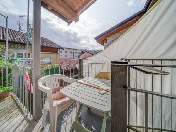 casa indipendente in vendita a Germignaga