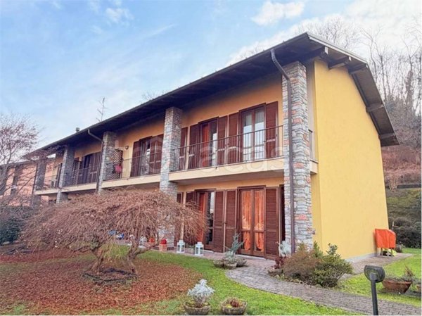 casa indipendente in vendita a Germignaga