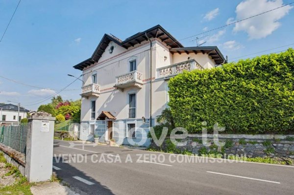 casa indipendente in vendita a Germignaga