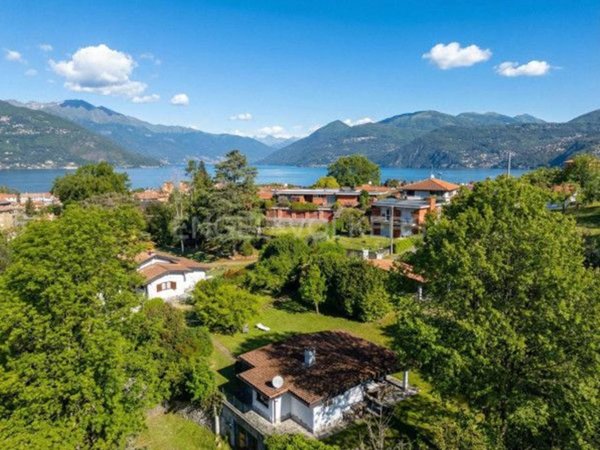 casa indipendente in vendita a Germignaga
