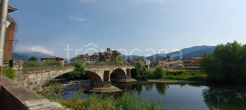 appartamento in vendita a Germignaga