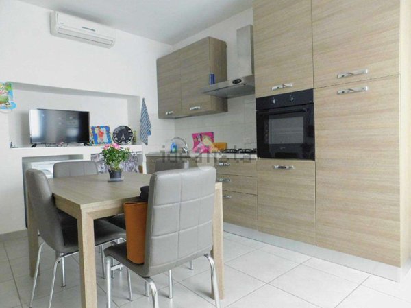appartamento in vendita a Golasecca