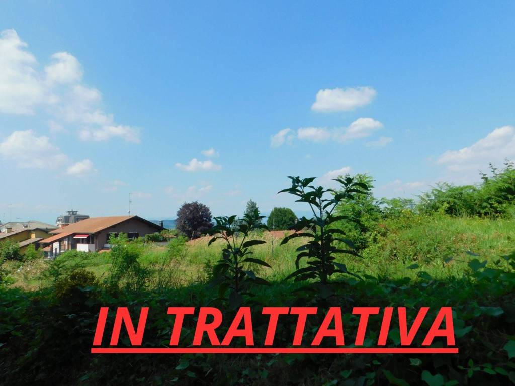 terreno edificabile in vendita a Golasecca