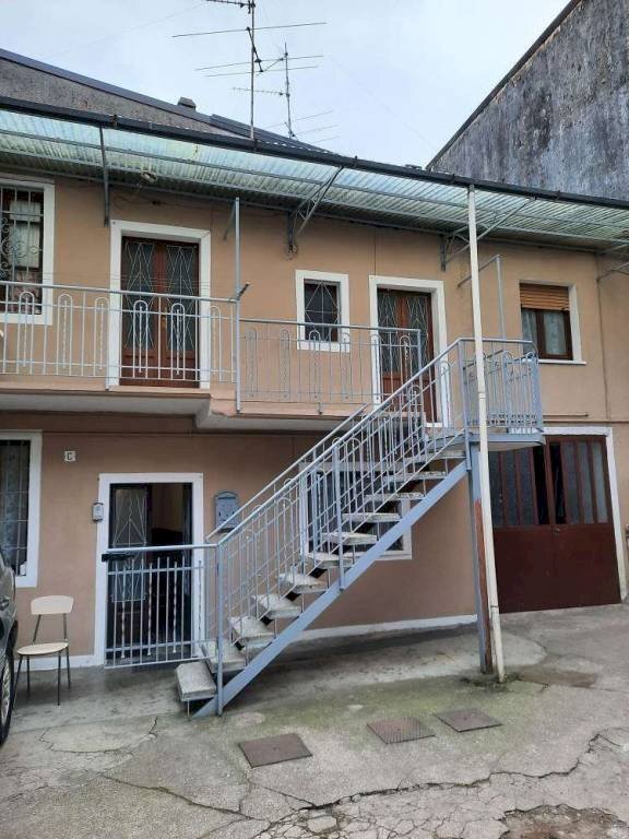 casa indipendente in vendita a Golasecca