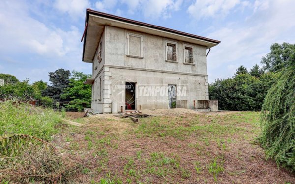casa indipendente in vendita a Golasecca