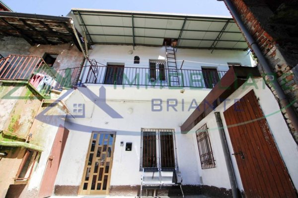 casa indipendente in vendita a Golasecca