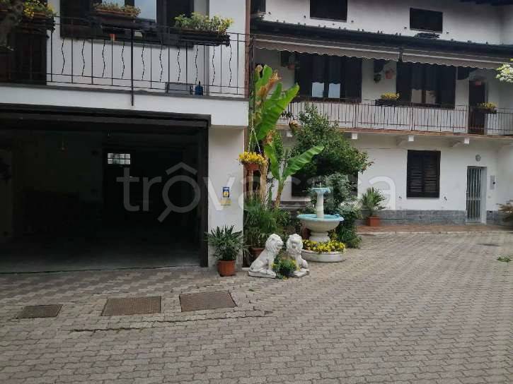 casa indipendente in vendita a Golasecca