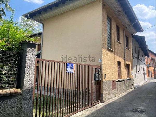 casa indipendente in vendita a Golasecca