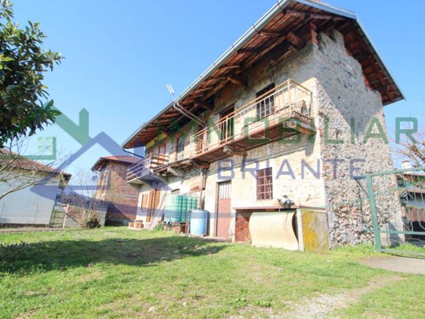 appartamento in vendita a Golasecca