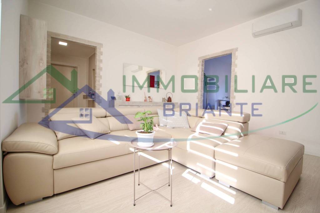 appartamento in vendita a Golasecca
