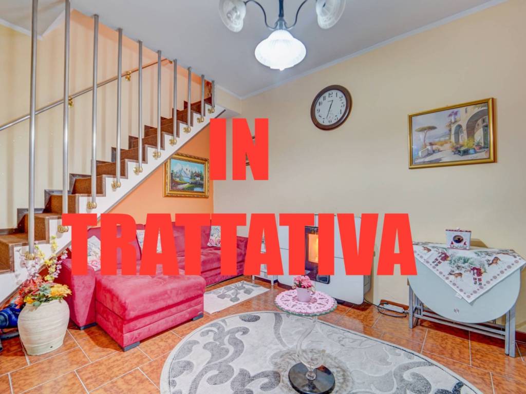 casa indipendente in vendita a Golasecca