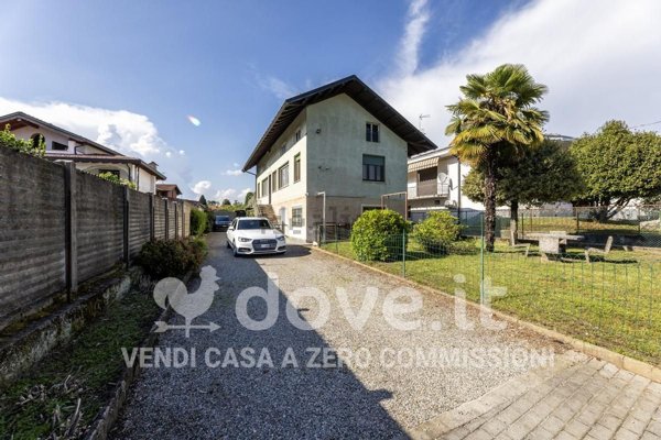 casa indipendente in vendita a Golasecca