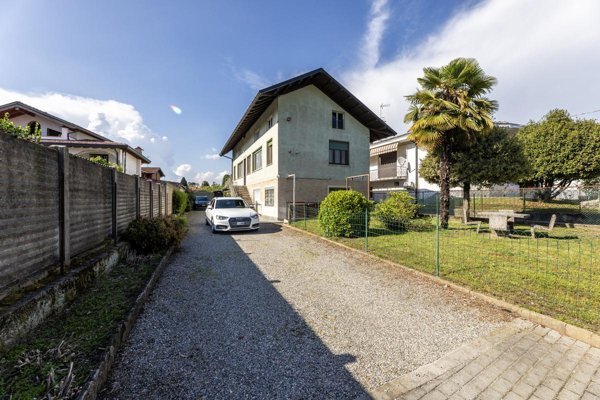 casa indipendente in vendita a Golasecca