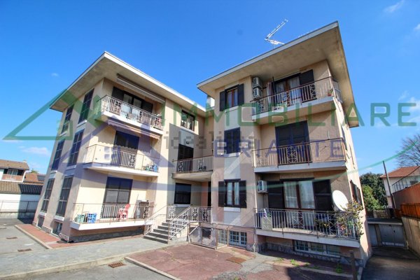 appartamento in vendita a Golasecca