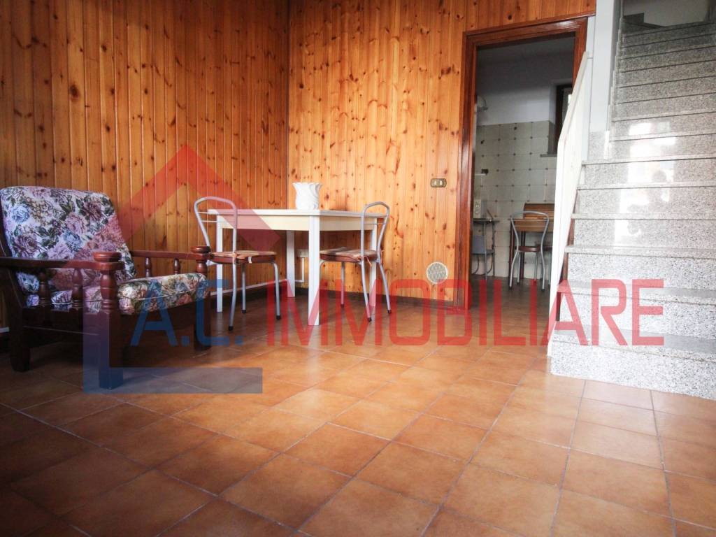 appartamento in vendita a Golasecca