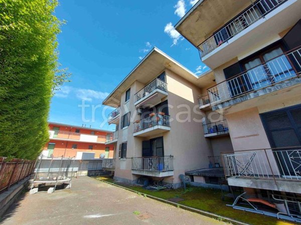 appartamento in vendita a Golasecca