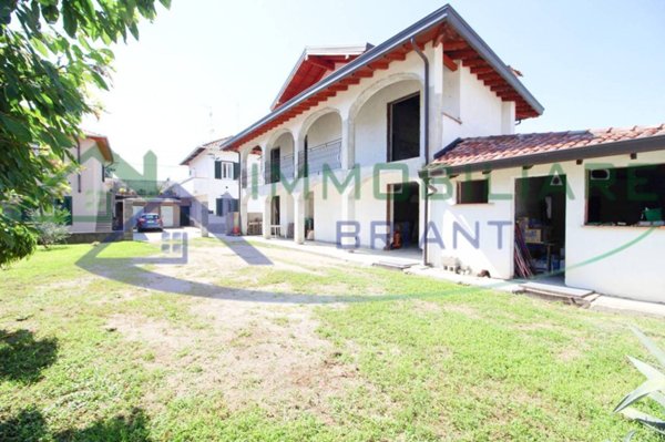 casa indipendente in vendita a Golasecca