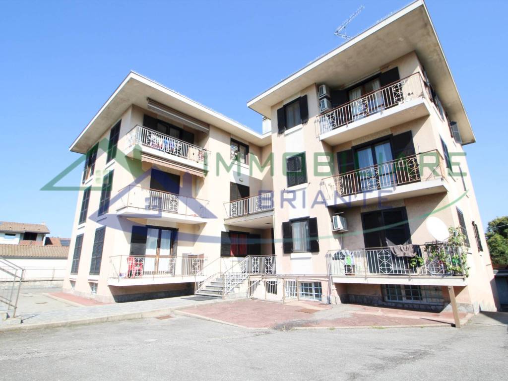 appartamento in vendita a Golasecca