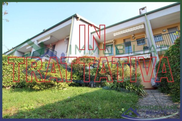 casa indipendente in vendita a Golasecca