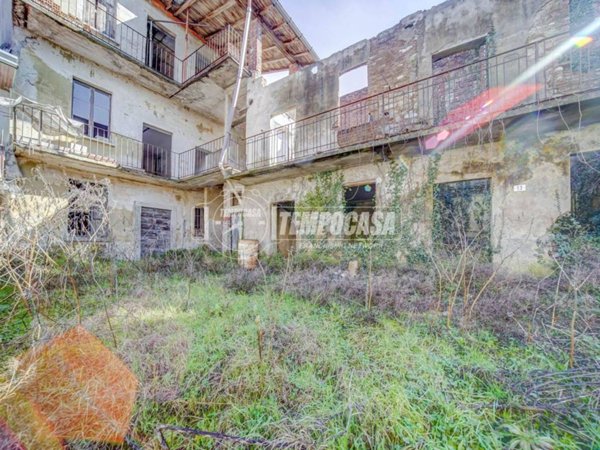 casa indipendente in vendita a Golasecca