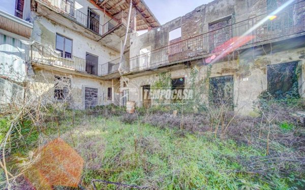 casa indipendente in vendita a Golasecca