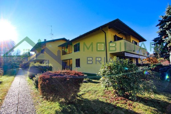 appartamento in vendita a Golasecca