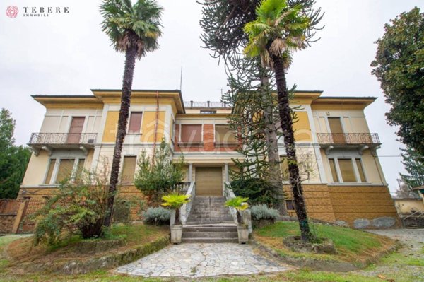 appartamento in vendita a Golasecca