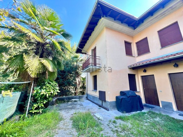 casa indipendente in vendita a Golasecca