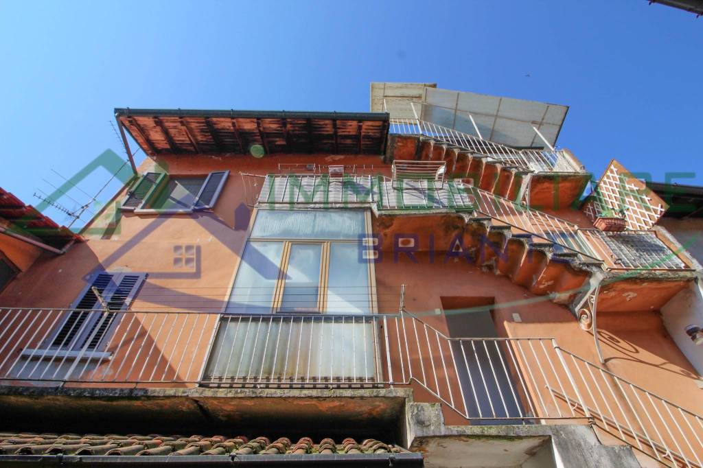 appartamento in vendita a Golasecca