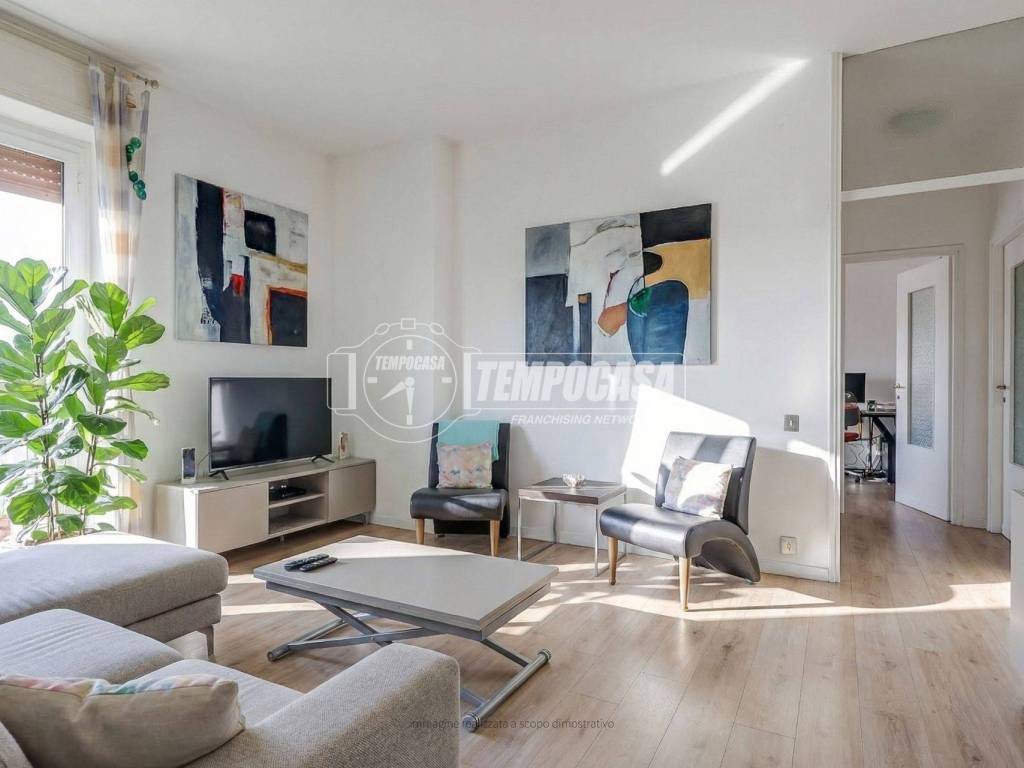 appartamento in vendita a Golasecca