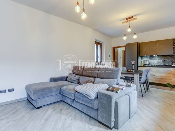 appartamento in vendita a Golasecca