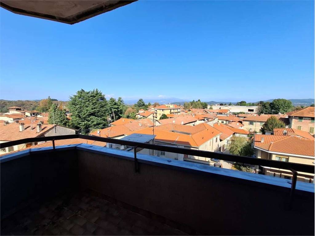 appartamento in vendita a Golasecca