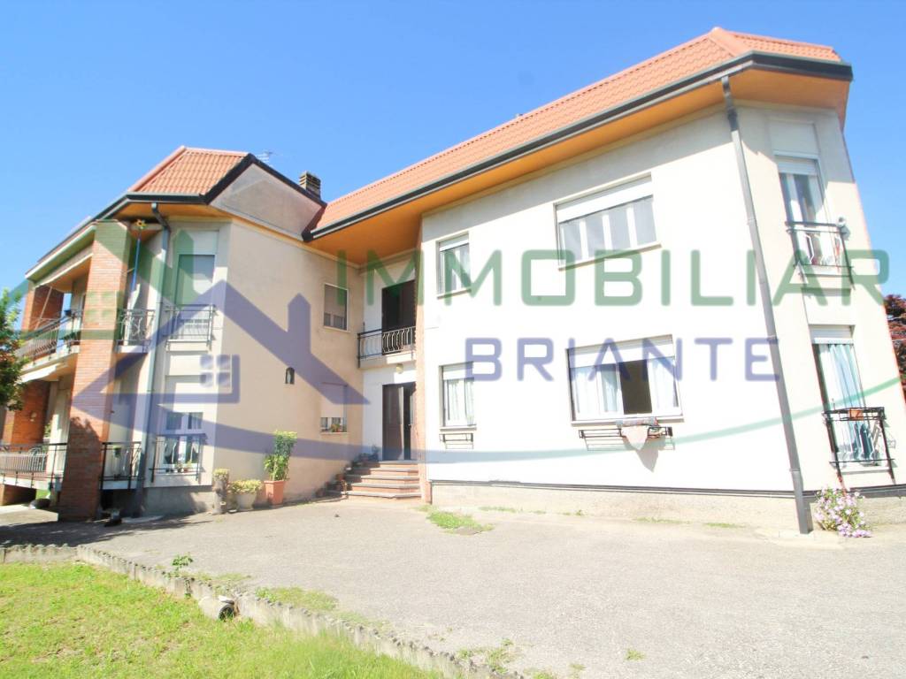 appartamento in vendita a Golasecca