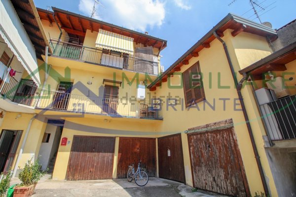 appartamento in vendita a Golasecca