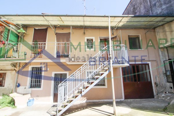 appartamento in vendita a Golasecca