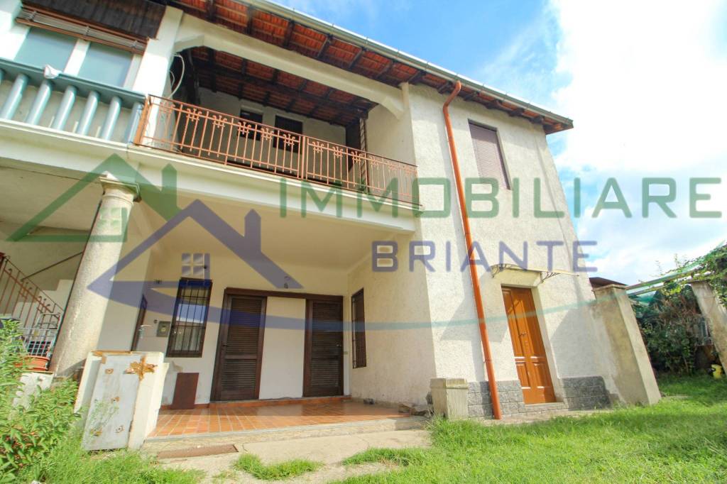 casa indipendente in vendita a Golasecca