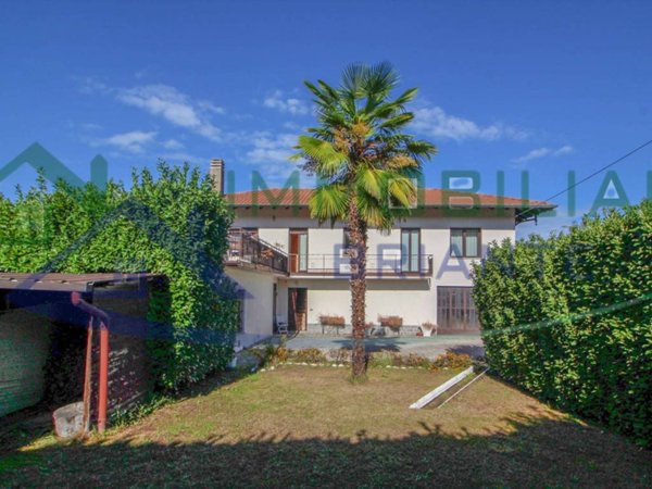 casa indipendente in vendita a Golasecca