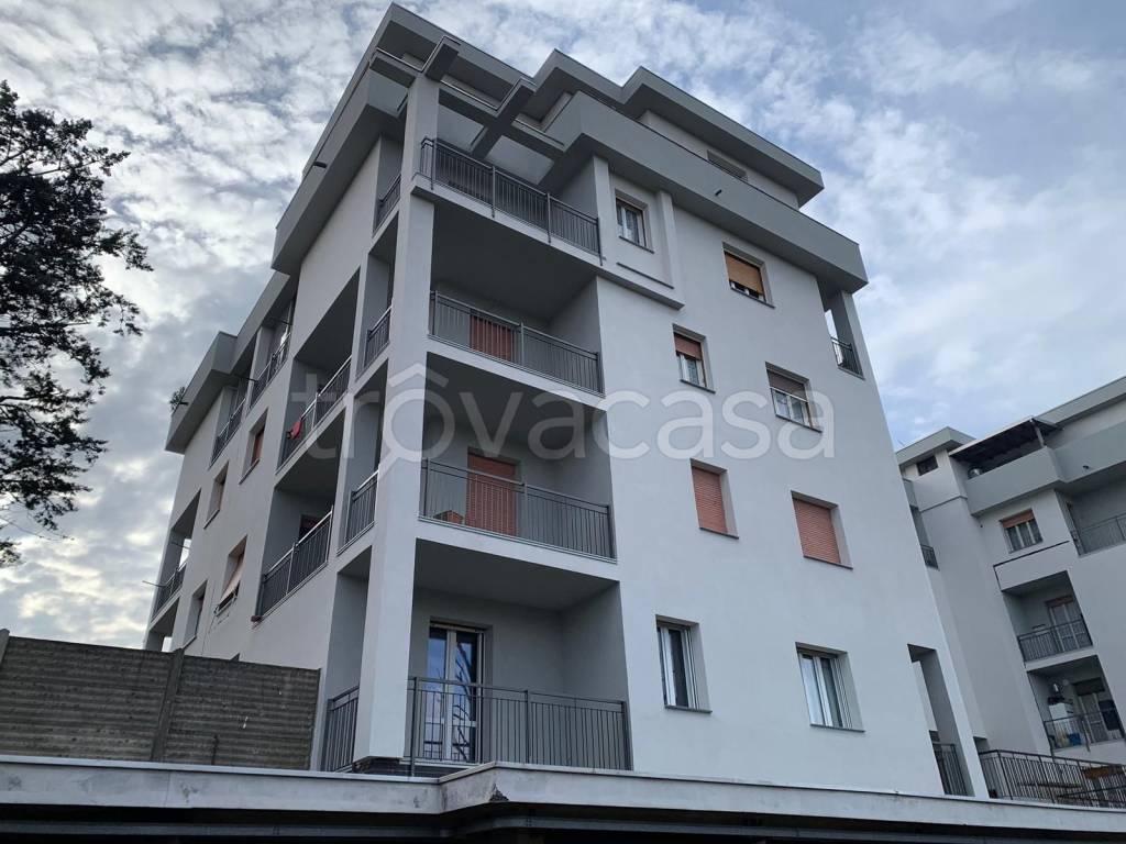 appartamento in vendita a Gorla Maggiore