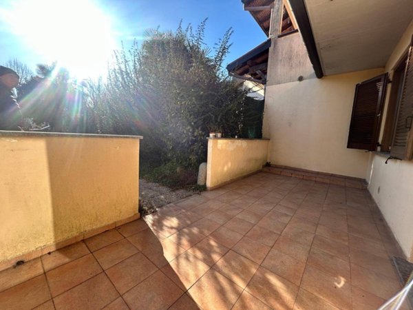 casa indipendente in vendita a Gorla Maggiore