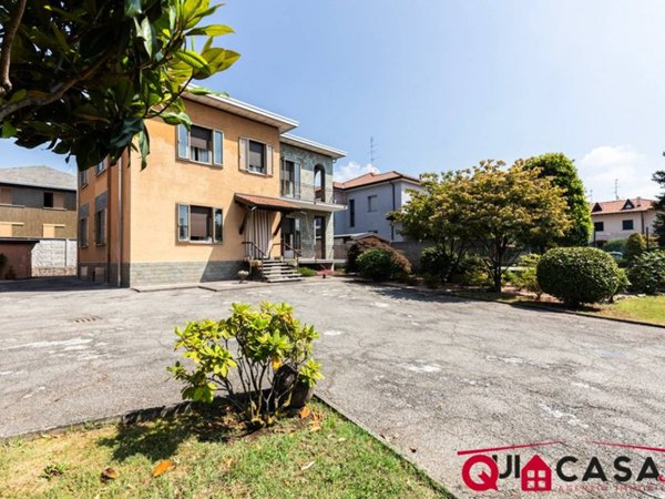 casa indipendente in vendita a Gorla Maggiore