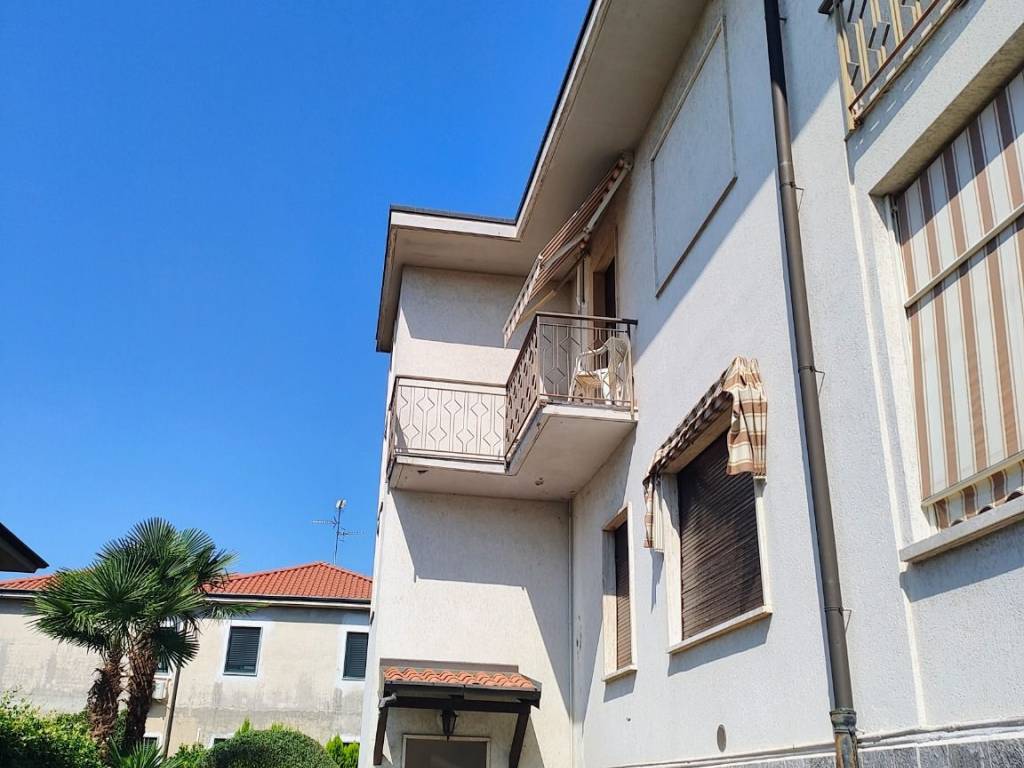 appartamento in vendita a Gorla Maggiore