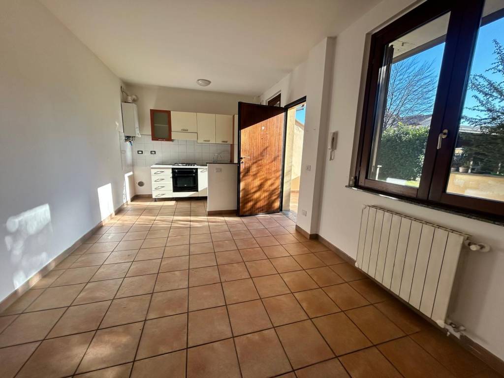 appartamento in vendita a Gorla Maggiore