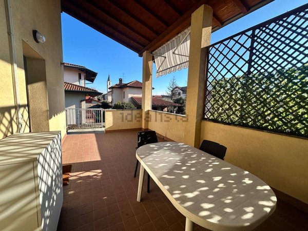 casa indipendente in vendita a Gorla Maggiore