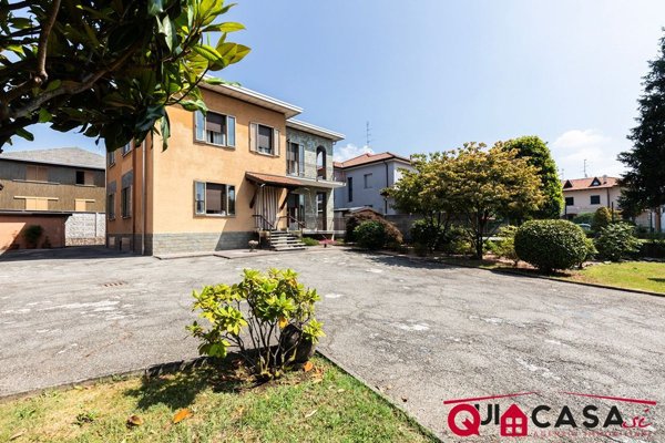 casa indipendente in vendita a Gorla Maggiore