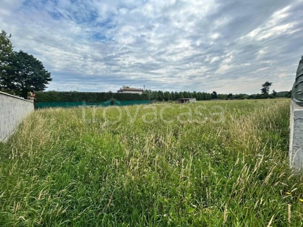 terreno edificabile in vendita a Gorla Maggiore