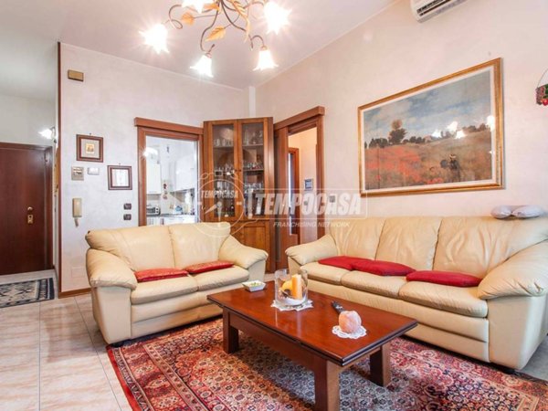 appartamento in vendita a Gorla Maggiore