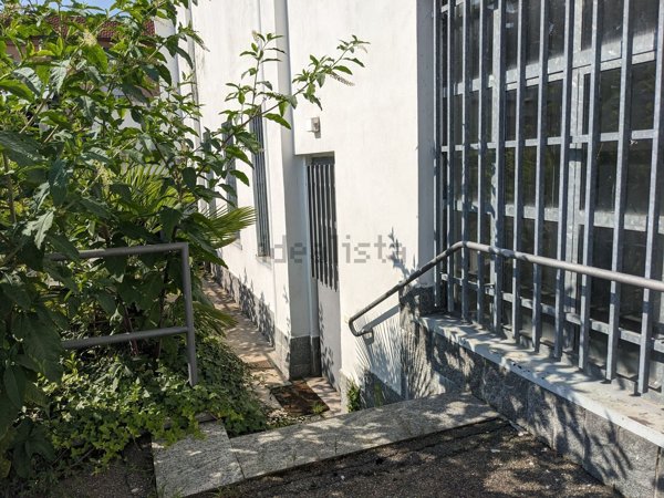 capannone in vendita a Gorla Maggiore