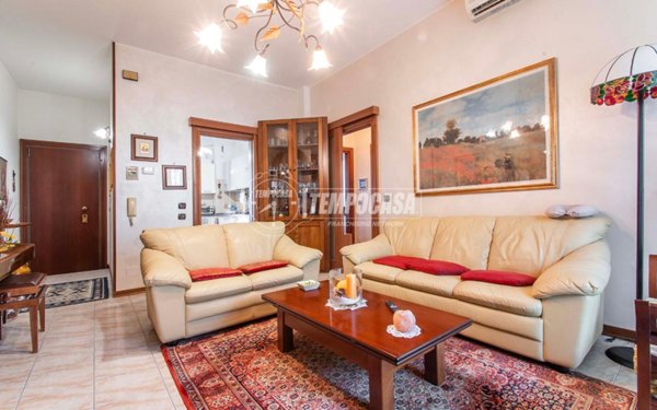 appartamento in vendita a Gorla Maggiore