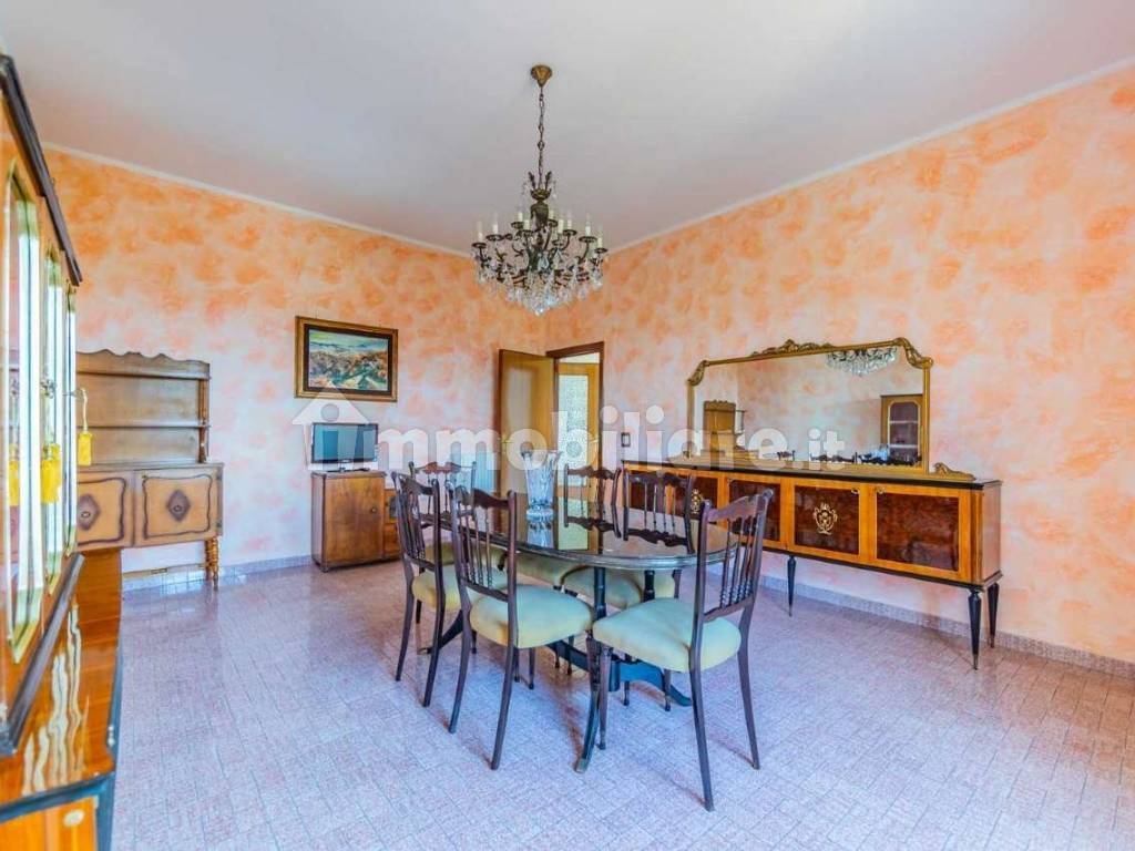 appartamento in vendita a Gorla Maggiore