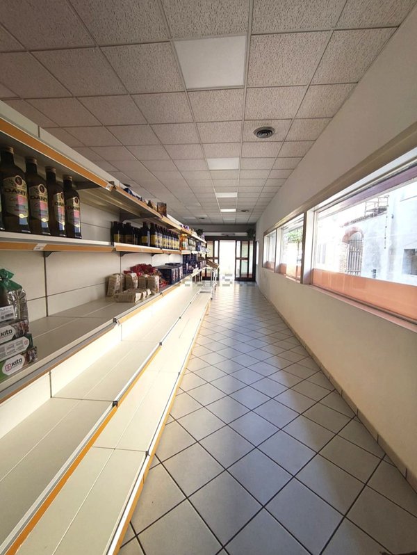 casa semindipendente in vendita a Gorla Maggiore